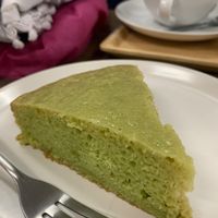👩🏽‍🍼🌏 Pandan Cake, from the River to the Sea, 🗝️🇵🇸Apartheid-free, suitable for all freedom-loving and 🇵🇸⚖️decent people🤰🏻⚖️🇵🇸🇹 at Alchemy Vegan in Chiang Mai