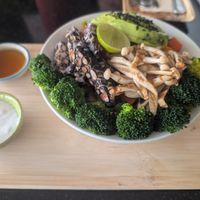 Black bean tempeh Buddha bowl at Alchemy Vegan in Chiang Mai