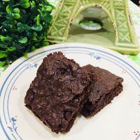 No cholesterol brownies at Lush in Cebu