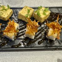 Sushi veganized (no mayo)  at elemen 元素 - HarbourFront in Central Singapore