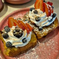 French toast was actually cinnamon rolls!!! at Pulpa Amor Liquido  in Mexico City