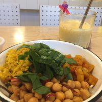 Tasty rice bowl  at Pulpa Amor Liquido  in Mexico City