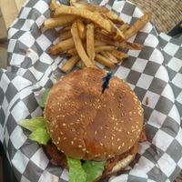 Hamburguesa at V Hopes in Ensenada