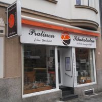 Rousseau at Rousseau Chocolade in Dusseldorf