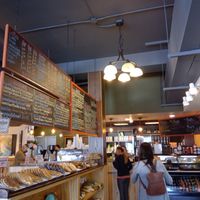Front desk, what to order at Vagabond Blues in Palmer
