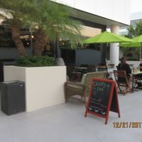 outdoor seating at Artichoke & Vine in Boca Raton