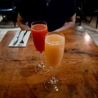 Cocktails : rhum strawberry & litchi proseco🍹 at Vantra Vegan in London