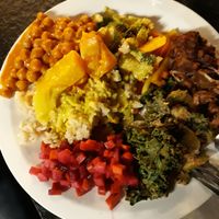 A little bit of everything, as much as I could fit into a plate.?Very tasty at Vantra Vegan in London