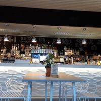 The bar where you have to order food and drinks at Cafe & Bar 21 in Rovaniemi