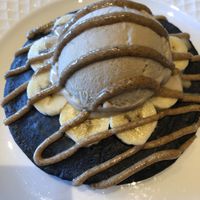 Black Swan pancakes with caramel ice cream at The Green Place in Puerto Vallarta