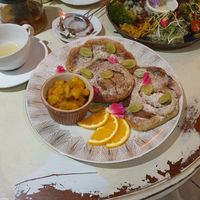 Racuchy z jabłkami at Geranium Caffe in Poznan