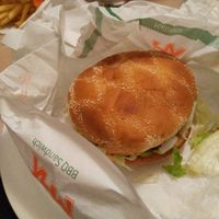 Vegan BBQ Burger at MAX - Skogsuddevägen in Vaxjo