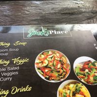 We had the veg curry and the sweet potato fries. The cook made it fresh and they seem to have a good understanding of vegetarian  at Jack's Place  in El Nido