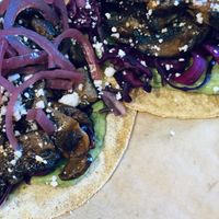 Taco’s met paddestoelen en heerlijke zure uitjes at Buitenplaats de Plantage in Vogelenzang