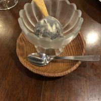 Tubu tubu amazake ice cream 1scoop banana - okay but biscuit tasts like nothing at Future Food Cafe Restaurant Tubu Tubu in Tokyo