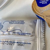 non-vegan stuff served even if you ask twenty times for vegan at Pancakes - Prins Hendrikkade in Amsterdam