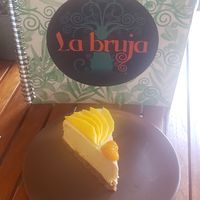 Raw Vegan cheesecake at La Bruja Vegan Foods in Antigua