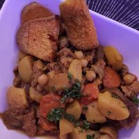 Vegan tajine (potatoes, figs, carrots, chickpeas). at Une Cuillère Pour Maman in Bergerac