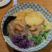 Christmas Special "Ente", Klöße und Ingwerrotkohl at Umaii Ramenbar in Leipzig