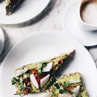 Avocado toast at Makeout Colombia in Bogota