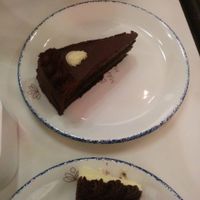 Triple chocolate vegan cake at Celicioso Barquillo in Madrid