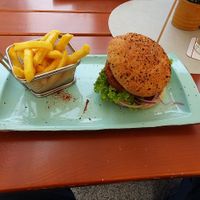 No Chicken Burger vegan at Patchwork Food & Bar in Kulmbach