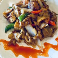 Pad kee mao at Line Thai in Fremont