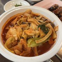 Seafood soup 짬뽀ㅇ  at Oh Se Gae Hyang - 오세계향 in Seoul