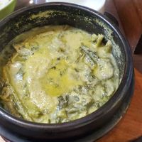 Outer leaves with sesame and soybean paste at Oh Se Gae Hyang - 오세계향 in Seoul