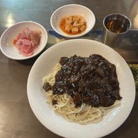 Jjajangmyeon with pickled radish, radish kimchi, and my favorite tea  at Oh Se Gae Hyang - 오세계향 in Seoul