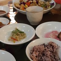 Some side dishes and Chinese fried mushrooms at Oh Se Gae Hyang - 오세계향 in Seoul