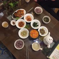 Vegan bbq and tofu stew  at Oh Se Gae Hyang - 오세계향 in Seoul