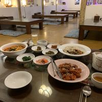 Food and restaurant at Oh Se Gae Hyang - 오세계향 in Seoul