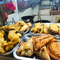 Fried items at Wan Fu Shi Jie 萬佛世界 in Central Singapore