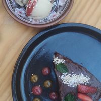 Helado de leche quemada y selva negra at Hierba Dulce in Oaxaca