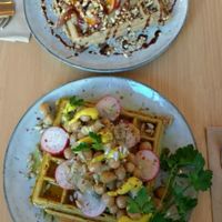 sweet and savory waffles at Aureen Green in Berlin