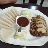 Vegan Pekin duck 🦆 at Pato Beikin in Valencia