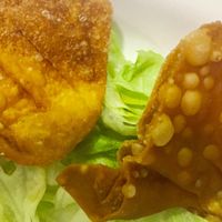 Frien wonton at Pato Beikin in Valencia