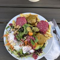 Falafel Teller at Nusslocher Döner-Pizzeria in Nussloch