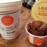 Vegan biscoff cream and chocolate ice cream with wafer at Loop & Scoop in Glasgow