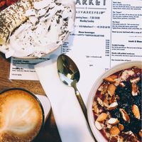 Delicious breakfast options  at Bowl Market in Copenhagen