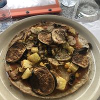 vegan pizza  at Zarzuela in Lisbon