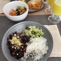 Feijão preto à brasileira e lasanha at Kansha in Fatima