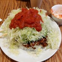 Vegan taco rice with the sauce on top at Quina Harmonica  in Musashino