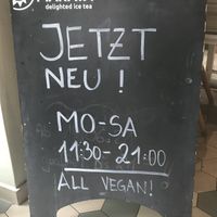 Longer opening hours on Saturday and all vegan   at Ginko in Graz