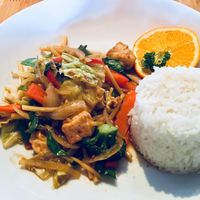 Pad Basil (Kra-Praw) rice plate at Sweet Basil Thai Cuisine in Foster City