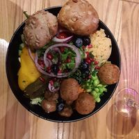 Bowl mit Falafel at Panorama in Winterberg