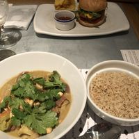 Green curry and burger  at Flax & Kale - Sant Pere Mes in Barcelona