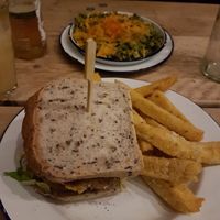 Gluten free burger and the green mac n cheese in the back  at The Blacksmith & The Toffeemaker in London