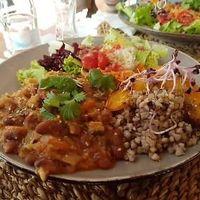Prato do dia at Aloha Cafe in Sesimbra